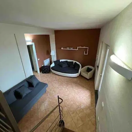 Smeraldo Fronte Piscina Apartman