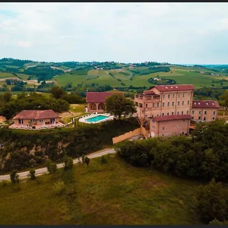 Smeraldo Fronte Piscina Vignale