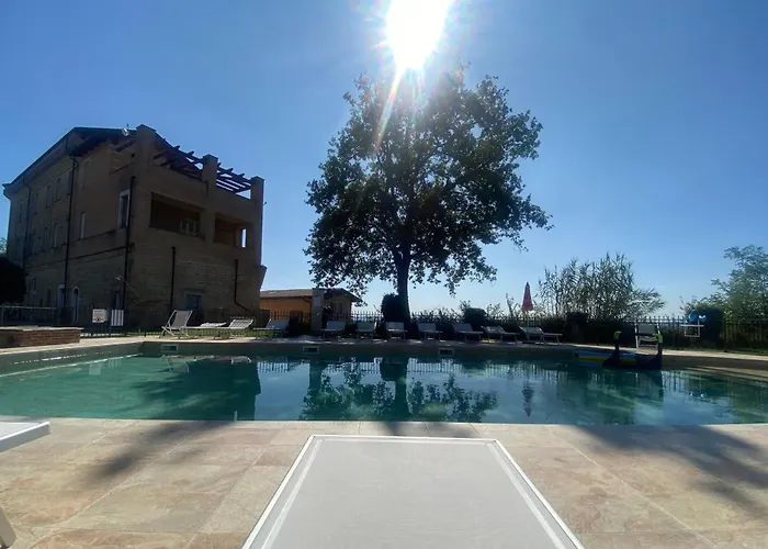 Smeraldo Fronte Piscina